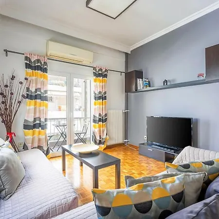 Apartment In The Middle Of Everything Athen Exterior foto