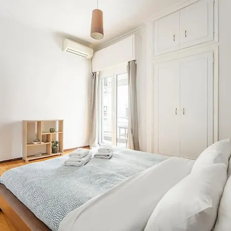 Apartment In The Middle Of Everything Athen Exterior foto
